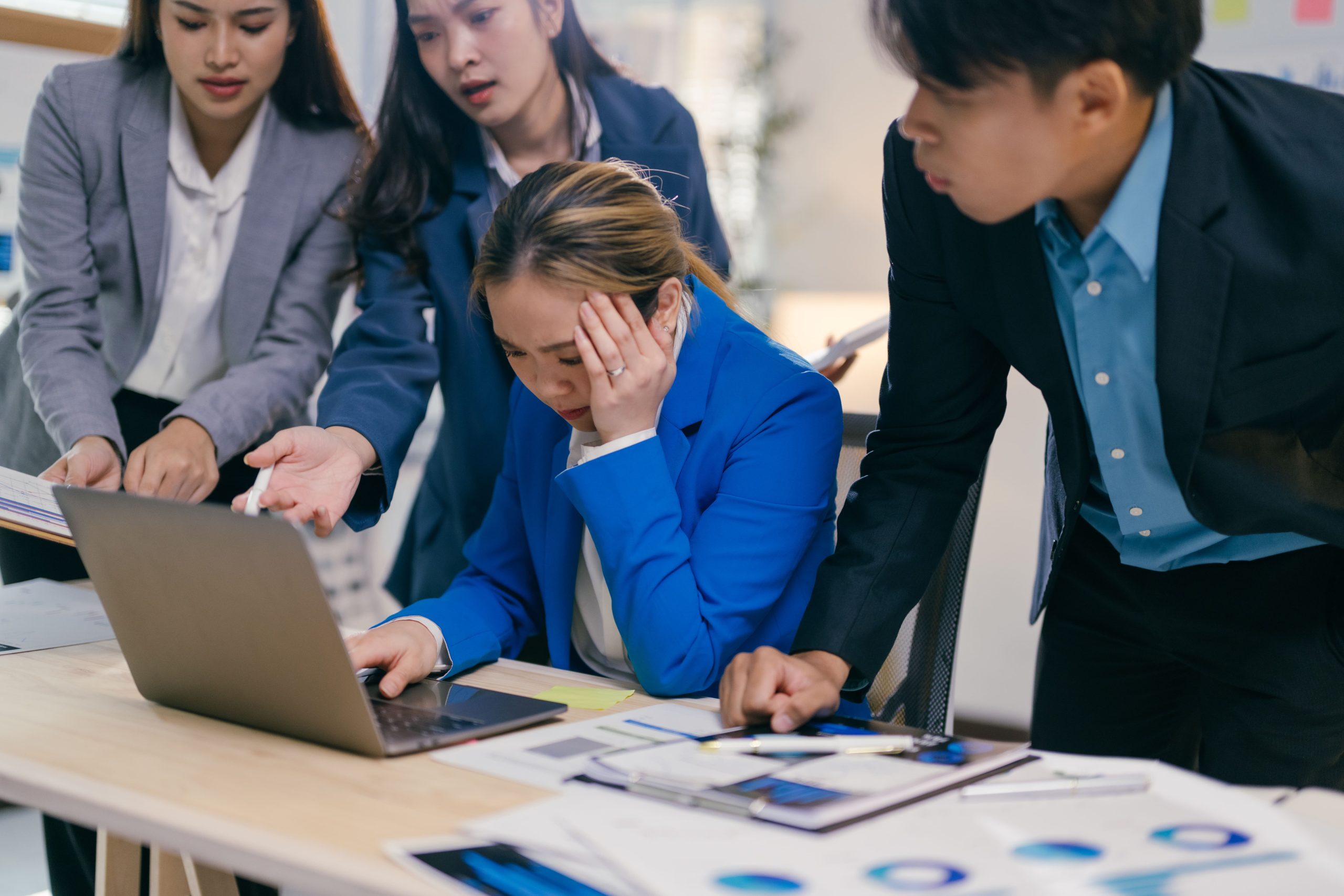 dampak keterlambatan pembayaran